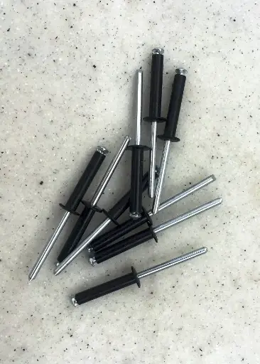 Hou Rivets